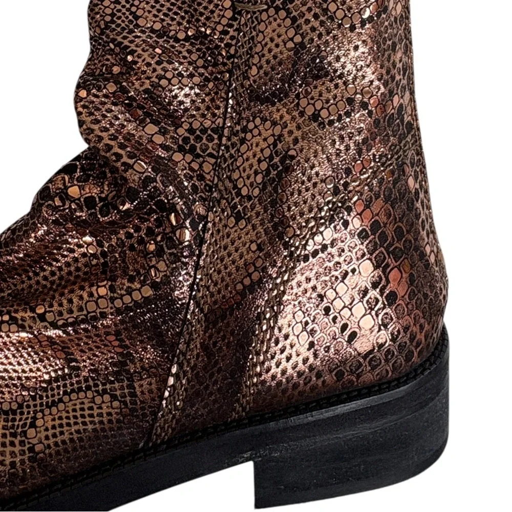 EUC Free People Leather Amarone Cooper Snakeskin Boots Size 7.5